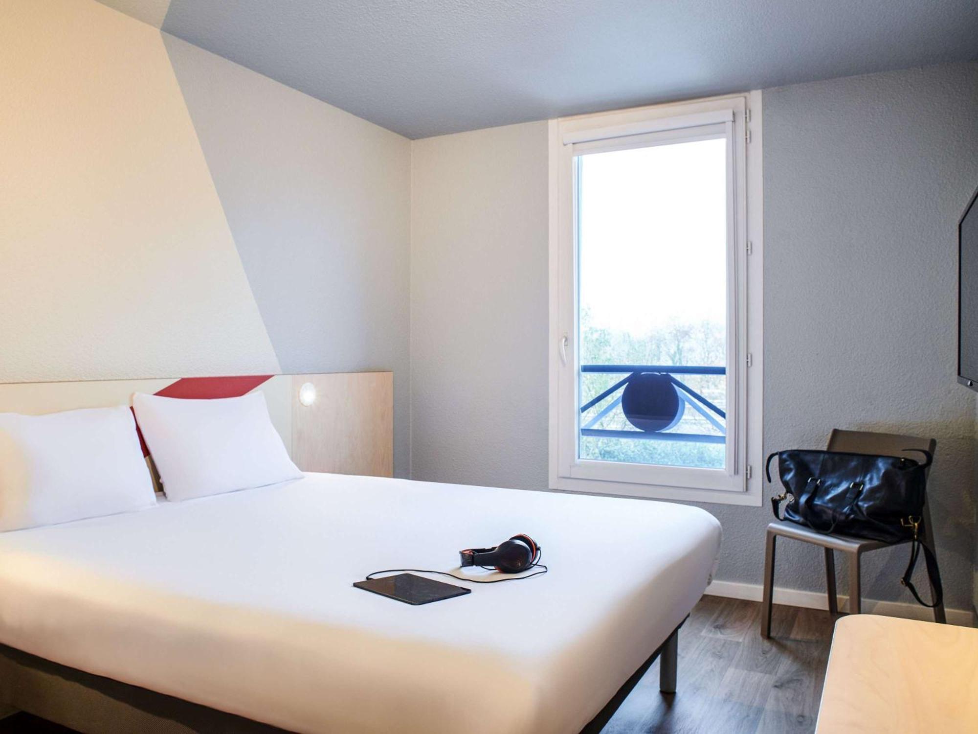 Hotel Ibis Budget Nantes Ouest Atlantis Couëron 외부 사진