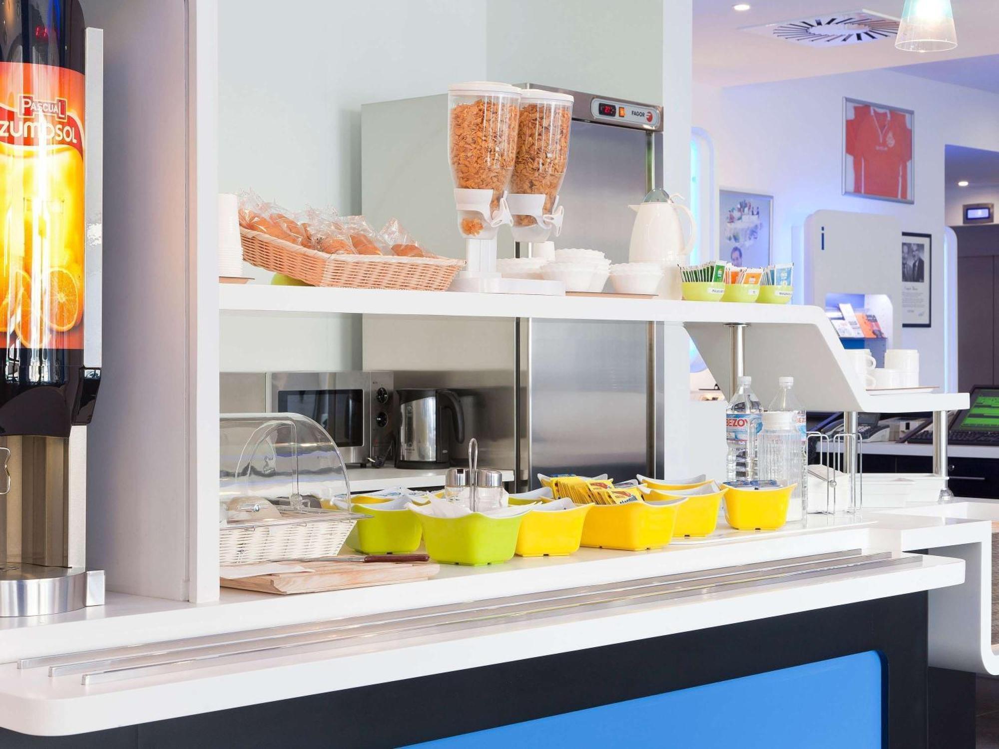 Hotel Ibis Budget Nantes Ouest Atlantis Couëron 외부 사진